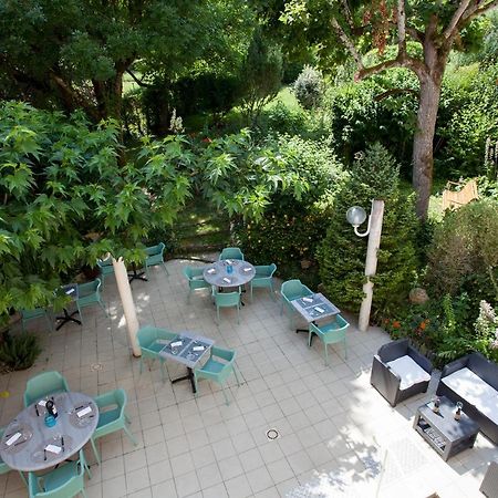 Le Lion D'Or Hotel Manzac-sur-Vern Eksteriør billede