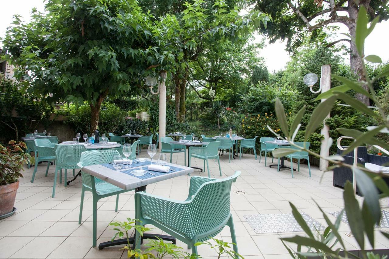 Le Lion D'Or Hotel Manzac-sur-Vern Eksteriør billede