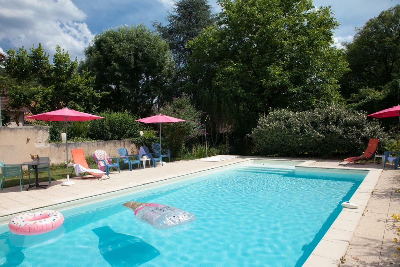 Le Lion D'Or Hotel Manzac-sur-Vern Eksteriør billede