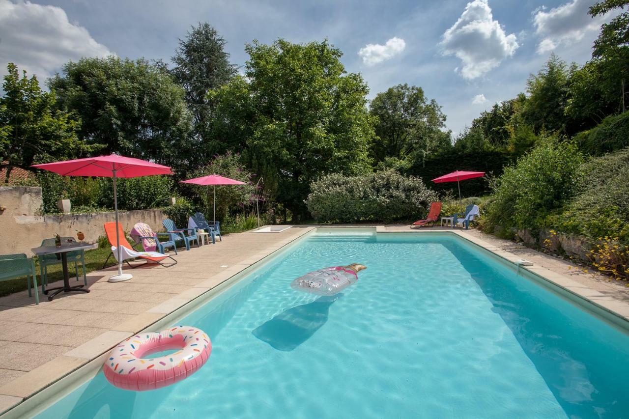 Le Lion D'Or Hotel Manzac-sur-Vern Eksteriør billede