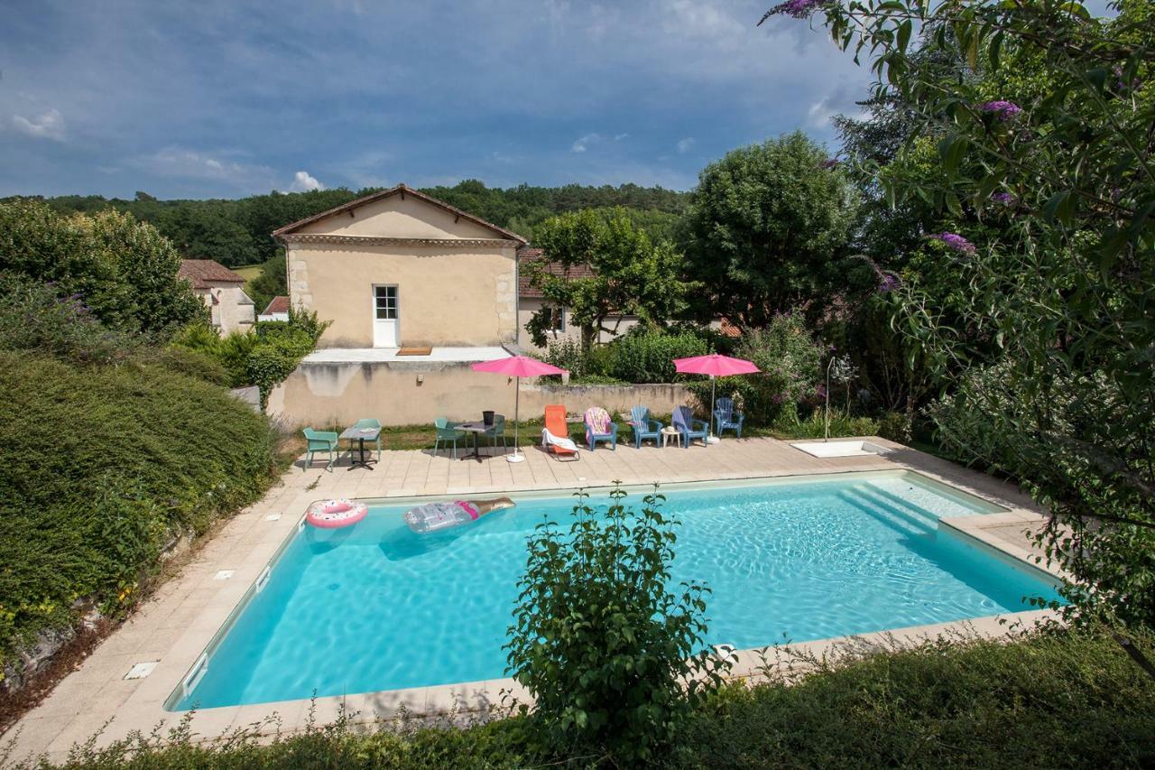 Le Lion D'Or Hotel Manzac-sur-Vern Eksteriør billede