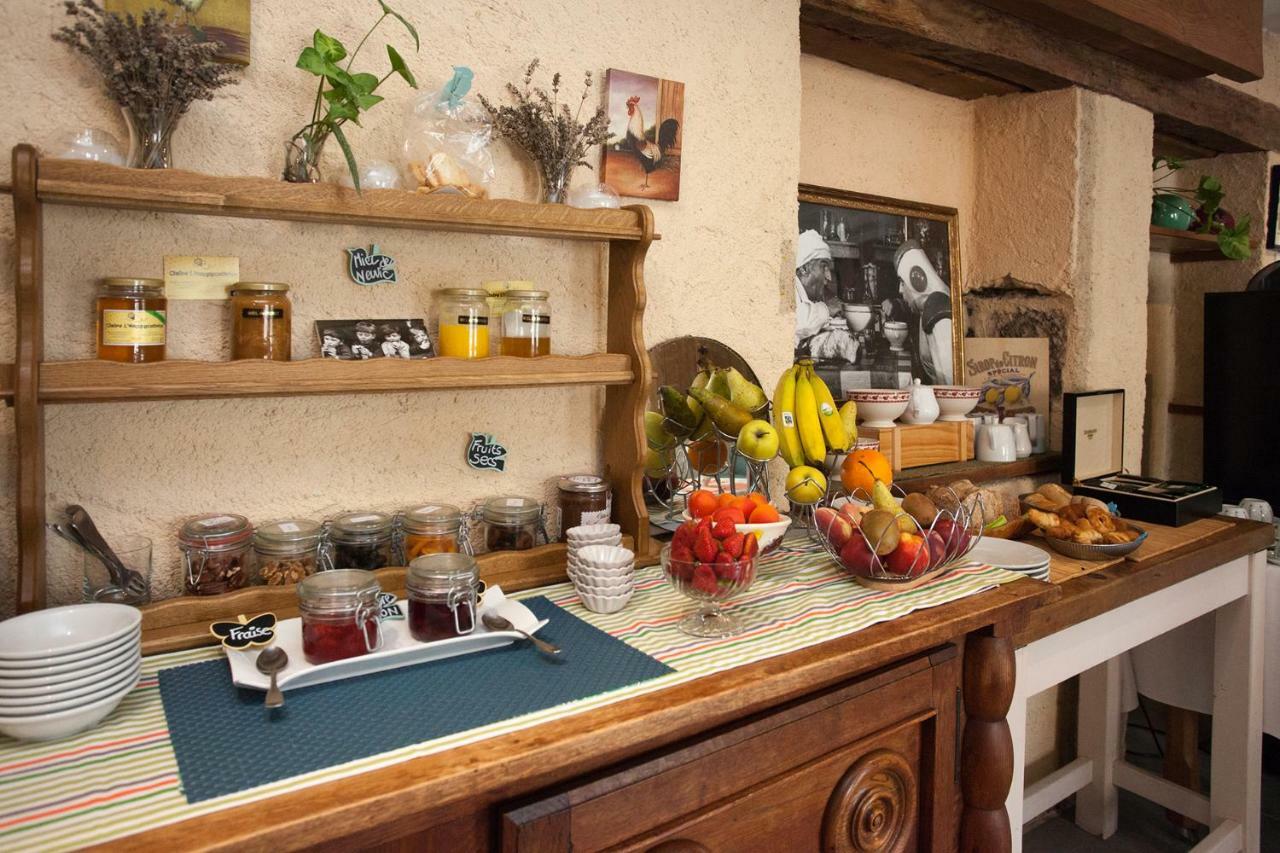 Le Lion D'Or Hotel Manzac-sur-Vern Eksteriør billede